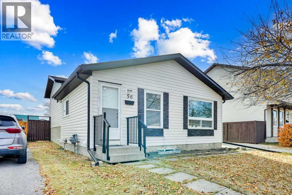 Single Family House 4 Level for Sale in  Castleglen Crescent NE Castleridge Calgary 