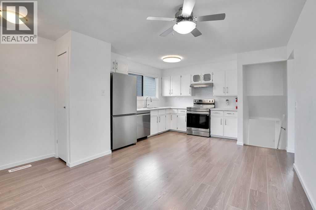 Single Family House 4 Level for Sale in  Castleglen Crescent NE Castleridge Calgary 