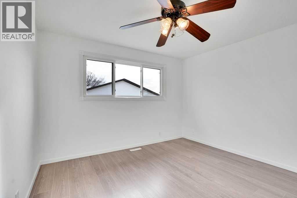 Single Family House 4 Level for Sale in  Castleglen Crescent NE Castleridge Calgary 