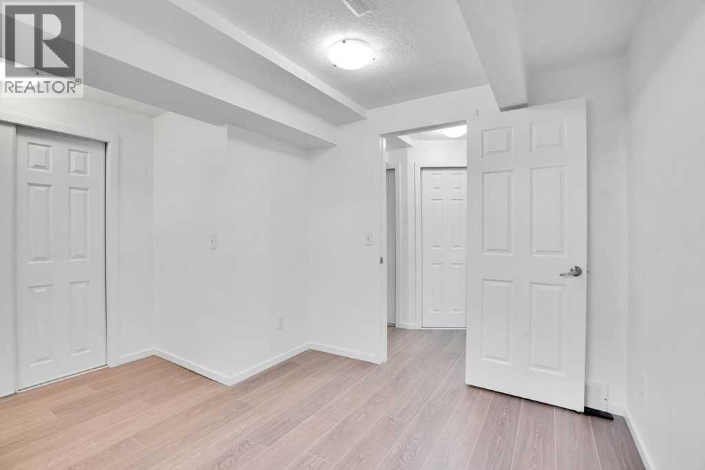 Single Family House 4 Level for Sale in  Castleglen Crescent NE Castleridge Calgary 