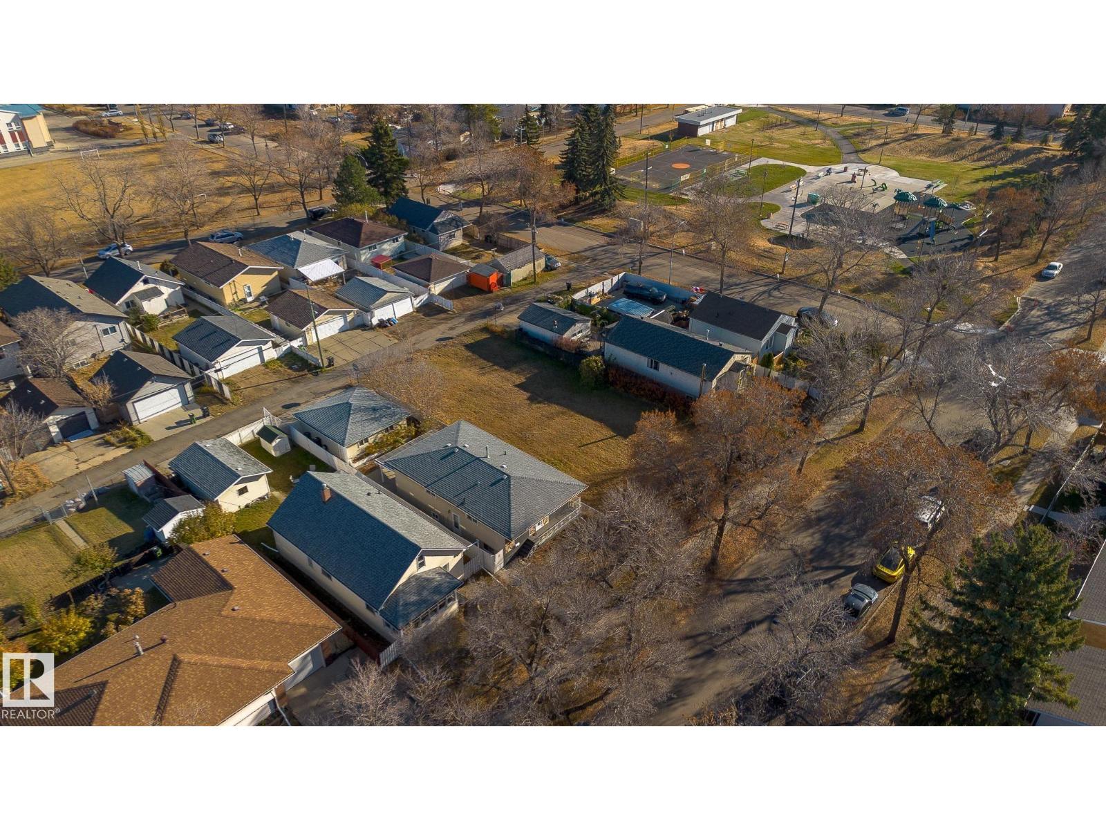 12813 71 ST NW, Edmonton