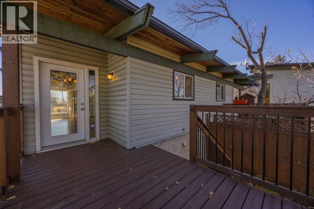 Single Family House Bi-level for Sale in A  Braxton Place SW Braeside Calgary 