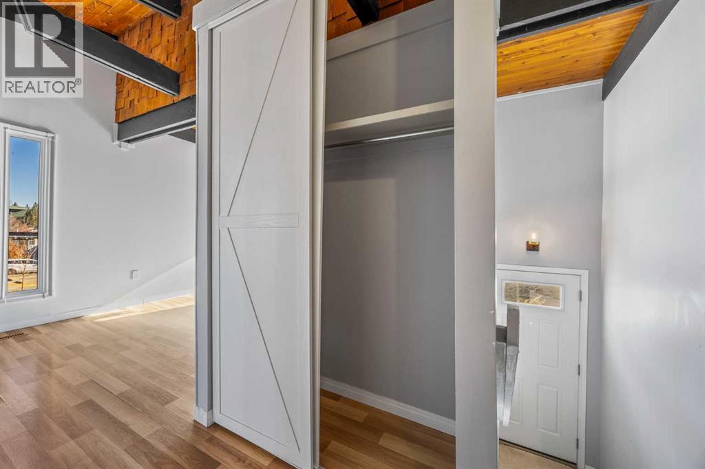 Single Family House Bi-level for Sale in A  Braxton Place SW Braeside Calgary 