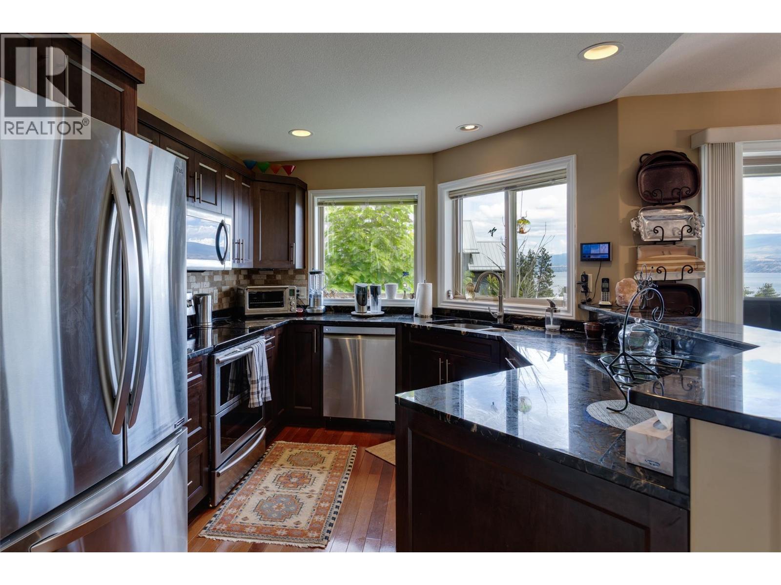 221 4074 Gellatly Road, West Kelowna