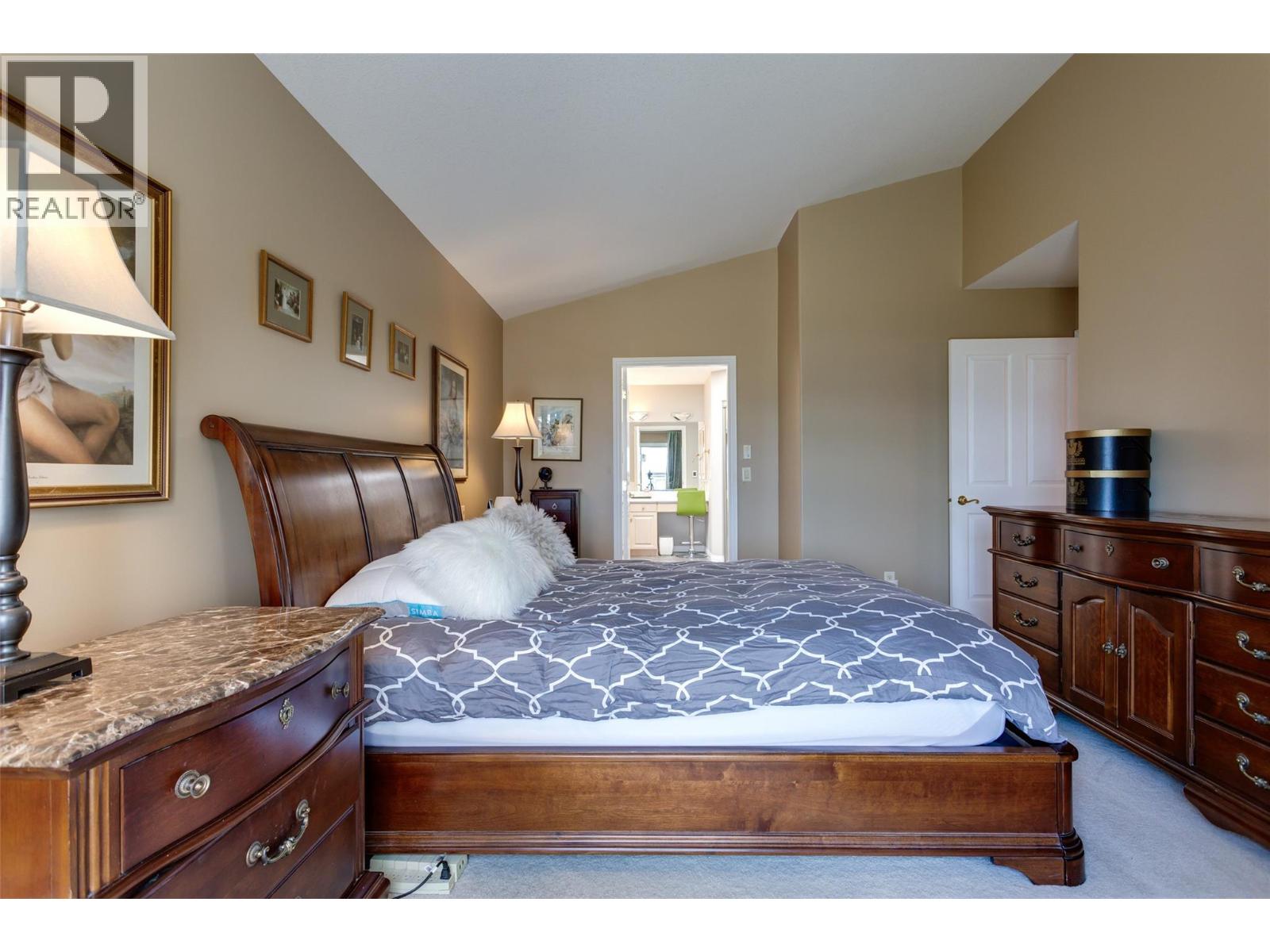 221 4074 Gellatly Road, West Kelowna