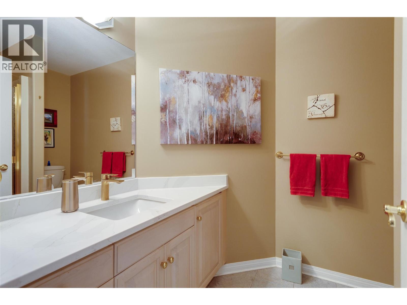 221 4074 Gellatly Road, West Kelowna