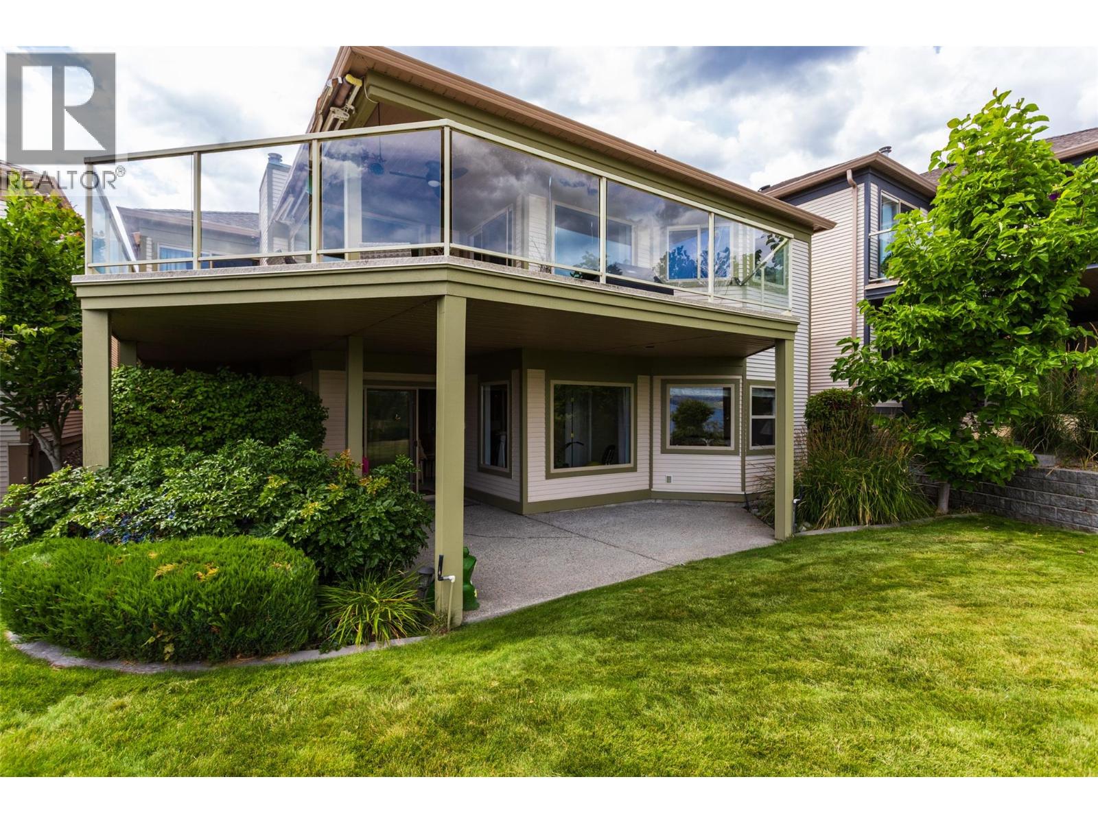 221 4074 Gellatly Road, West Kelowna