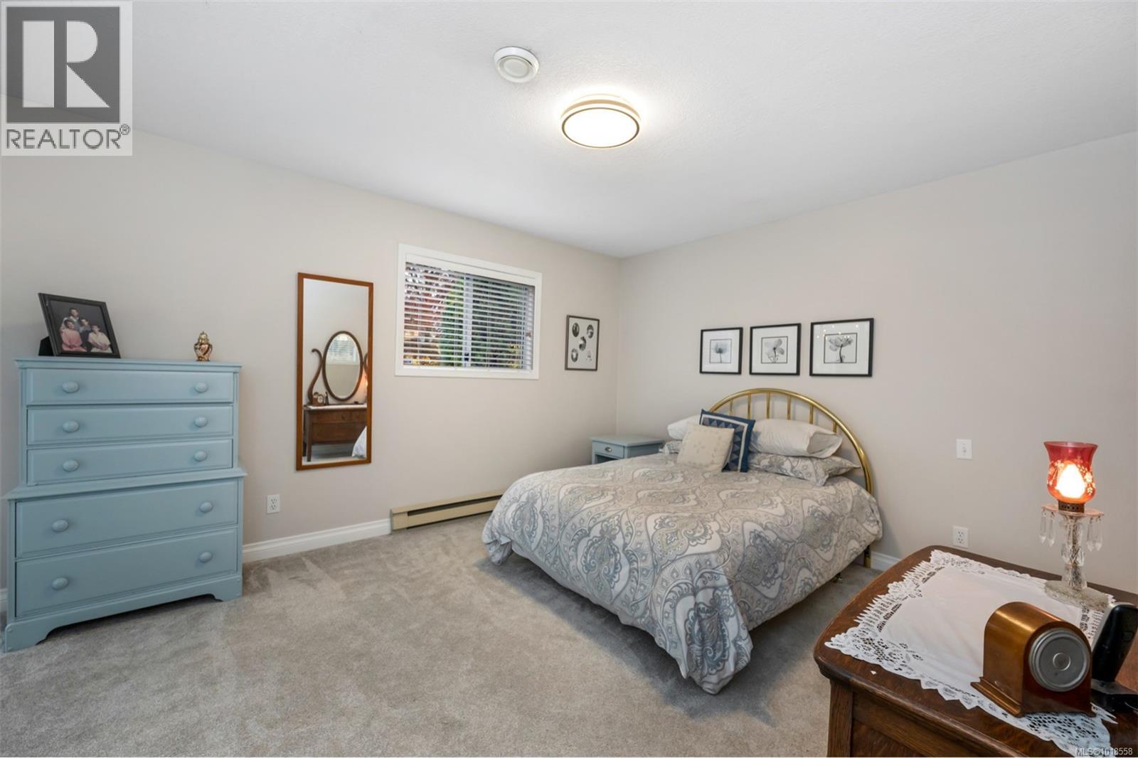 111 MCKINSTRY RD - 25