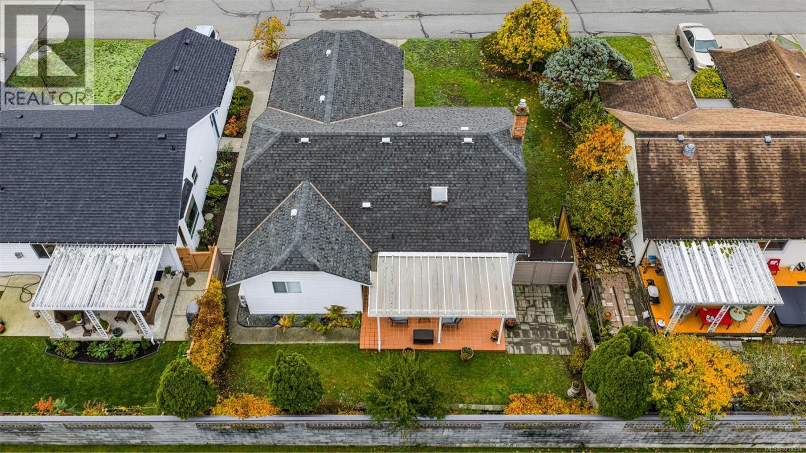 111 MCKINSTRY RD - 33