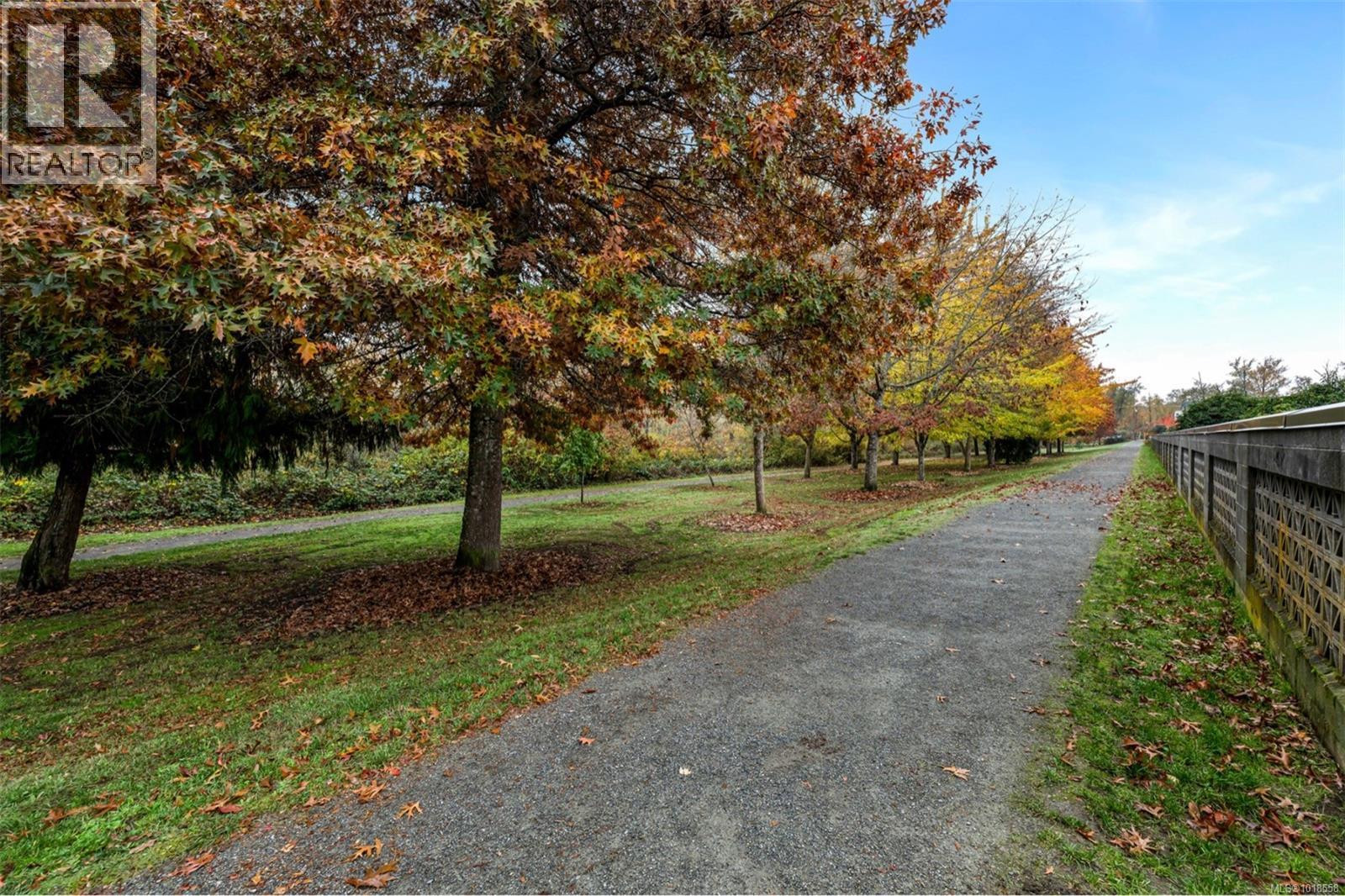 111 MCKINSTRY RD - 44