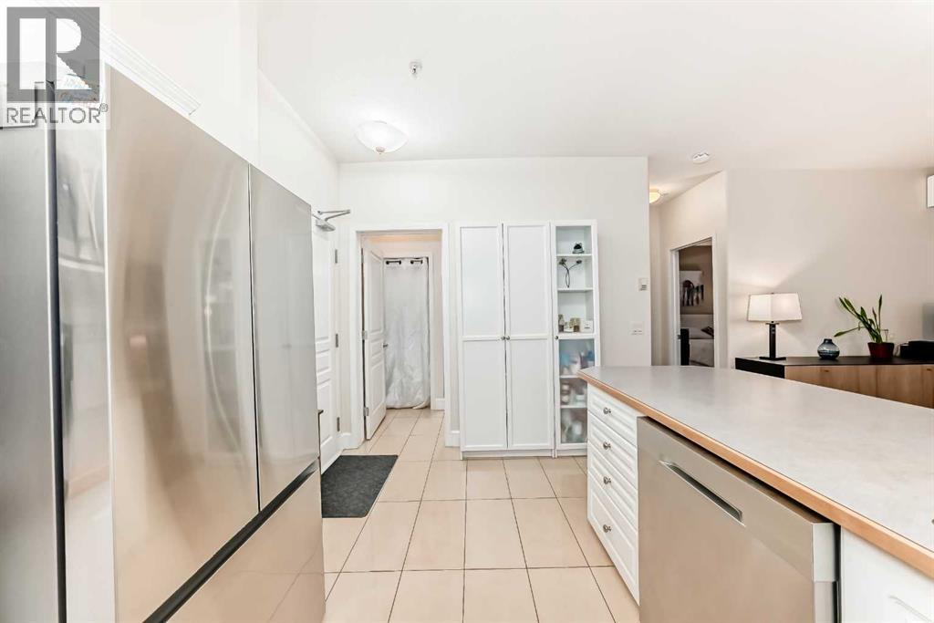 Single Family House for Sale in   Lake Fraser Court SE Lake Bonavista Calgary 