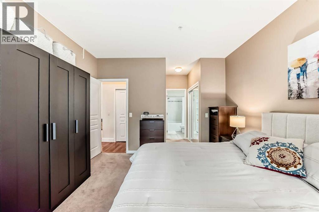 Single Family House for Sale in   Lake Fraser Court SE Lake Bonavista Calgary 