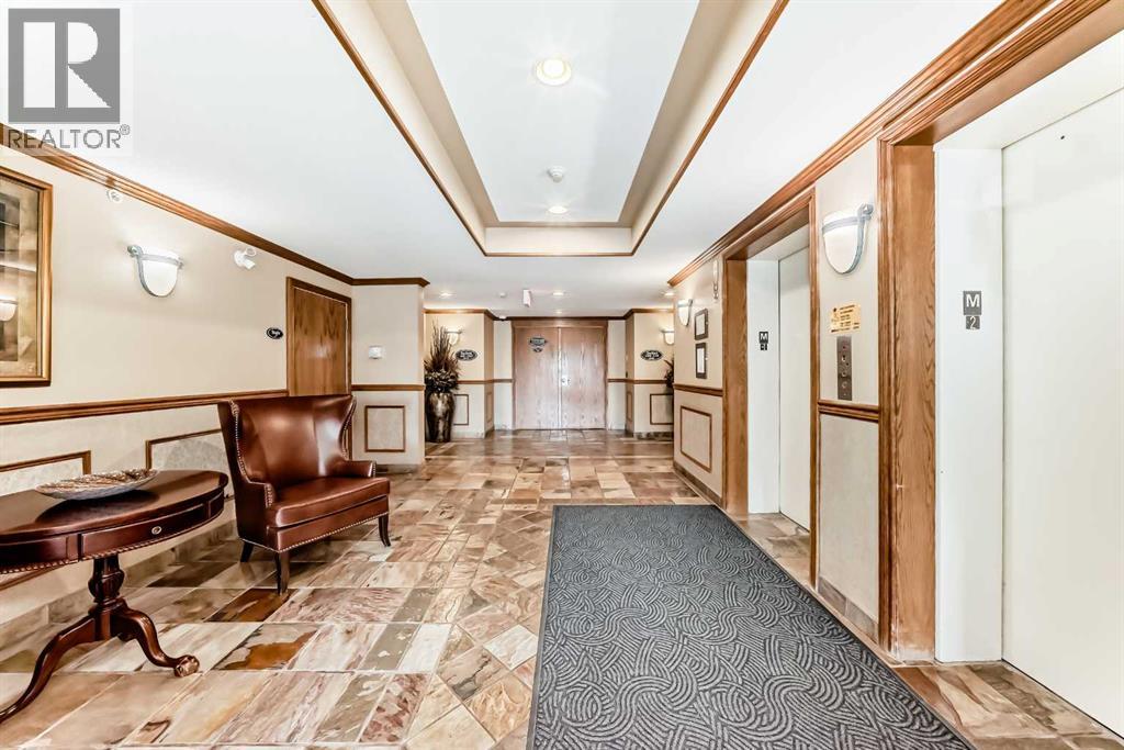 Single Family House for Sale in   Lake Fraser Court SE Lake Bonavista Calgary 