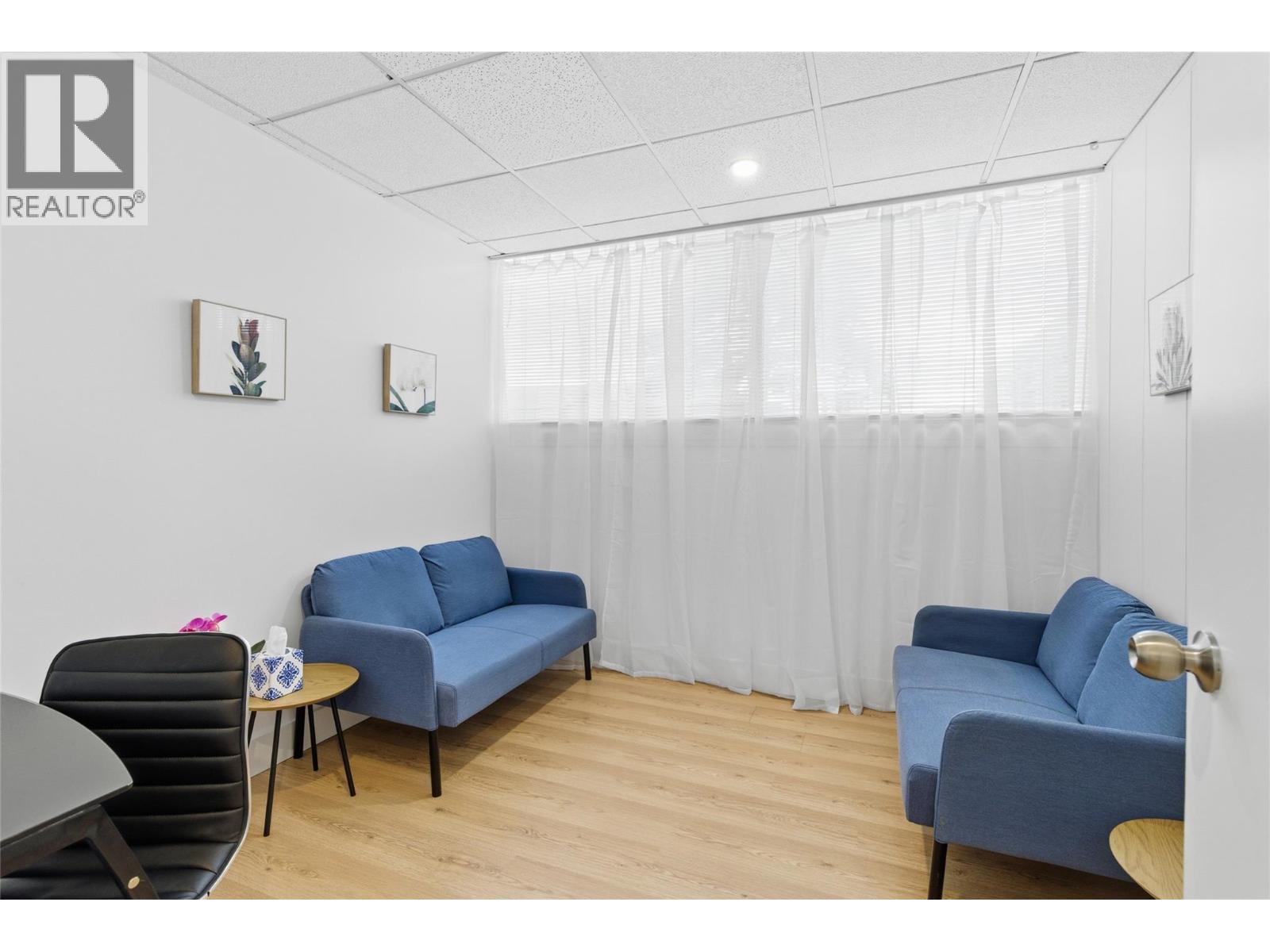 18/19 1710 Ellis Street, Kelowna