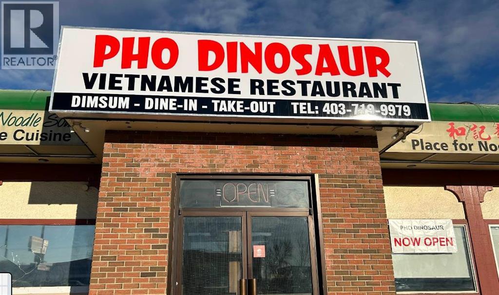 5020 17 Avenue SE, Calgary, Alberta