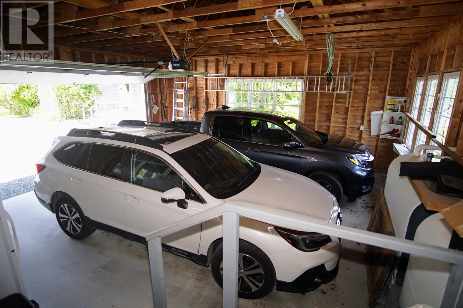 Property 28 of 49 of 61 Lockes Island Road