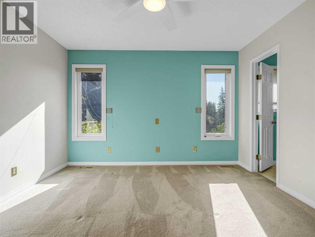 Single Family House Bungalow for Sale in  Wood Valley Rise SW Woodbine Calgary 