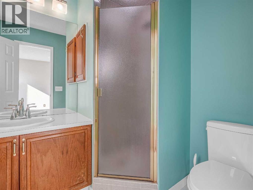 Single Family House Bungalow for Sale in  Wood Valley Rise SW Woodbine Calgary 