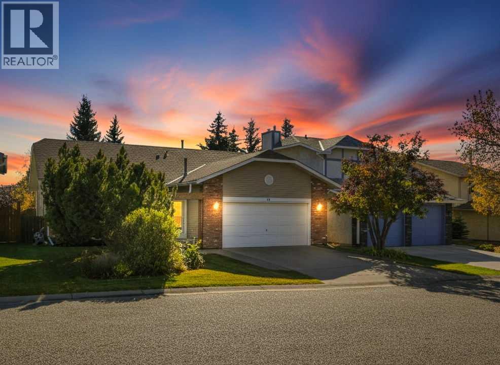 Single Family House Bungalow for Sale in  Wood Valley Rise SW Woodbine Calgary 