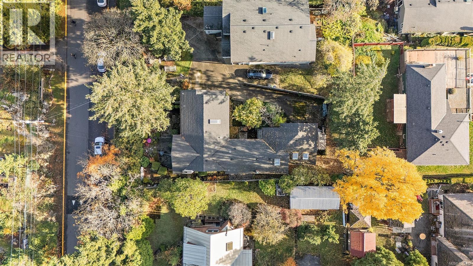  943 Selkirk Avenue, Esquimalt