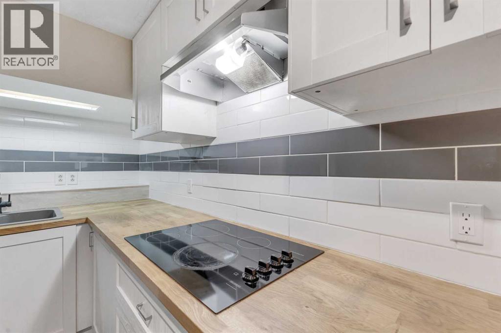 Single Family House Bungalow for Sale in  Whitestone Crescent NE Whitehorn Calgary 