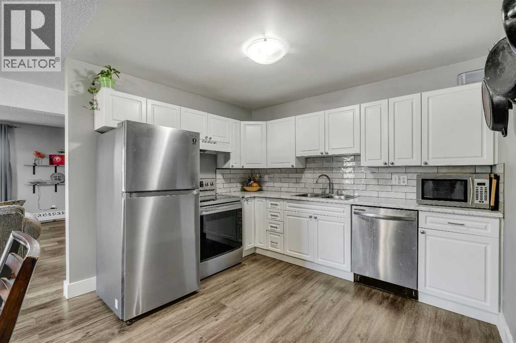 Single Family House for Sale in   Bowness Road NW Bowness Calgary 