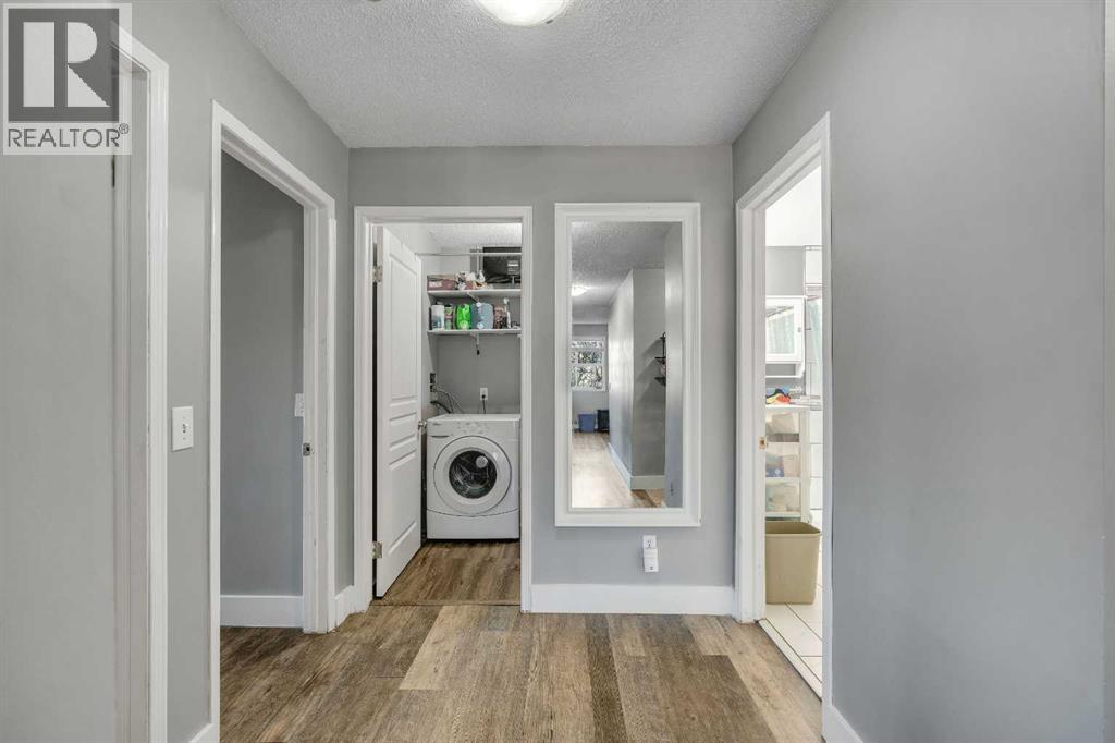 Single Family House for Sale in   Bowness Road NW Bowness Calgary 