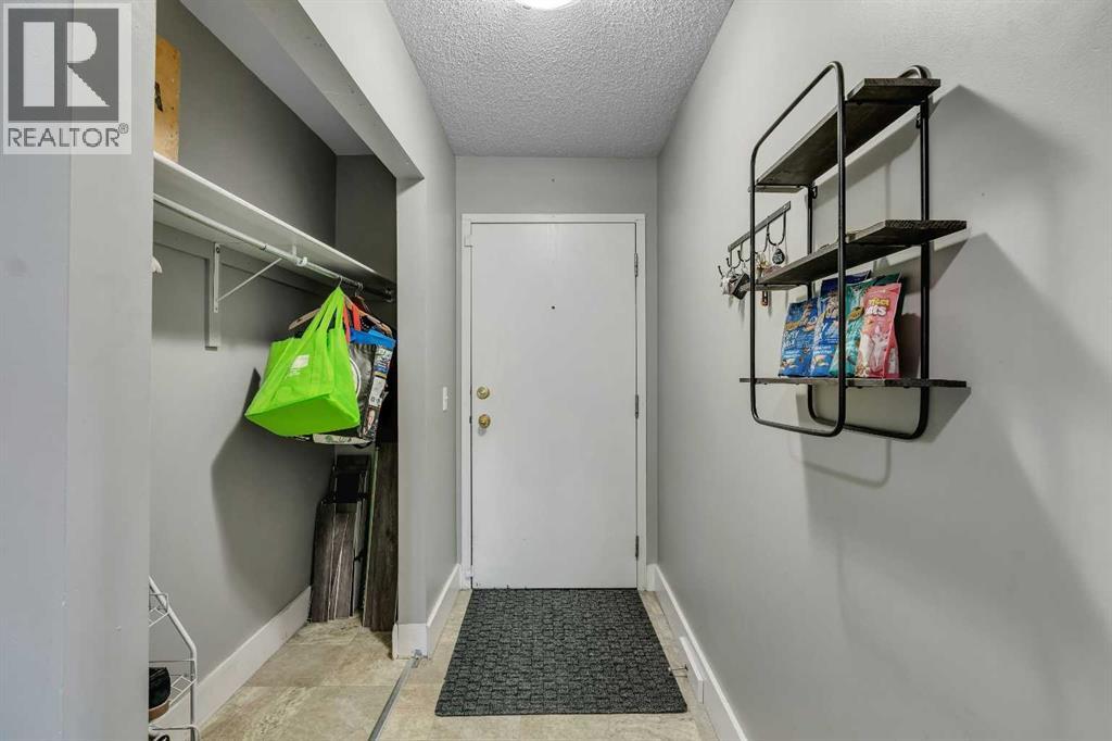 Single Family House for Sale in   Bowness Road NW Bowness Calgary 