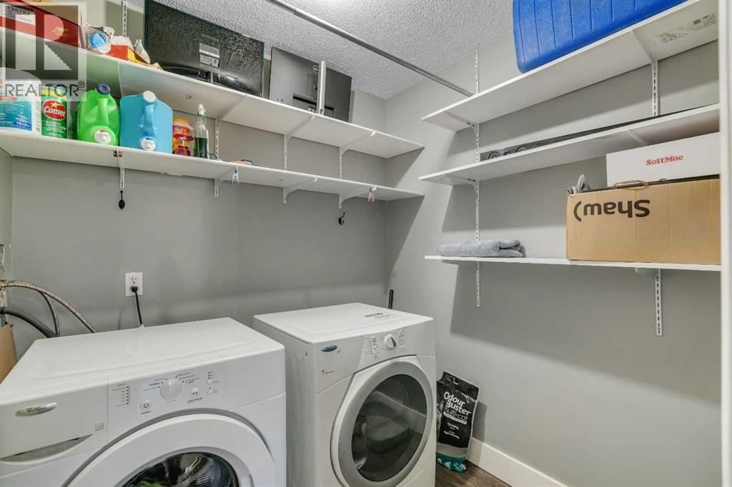 Single Family House for Sale in   Bowness Road NW Bowness Calgary 