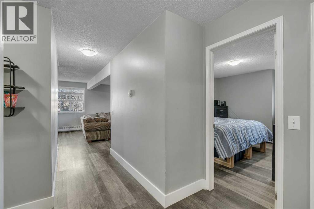 Single Family House for Sale in   Bowness Road NW Bowness Calgary 