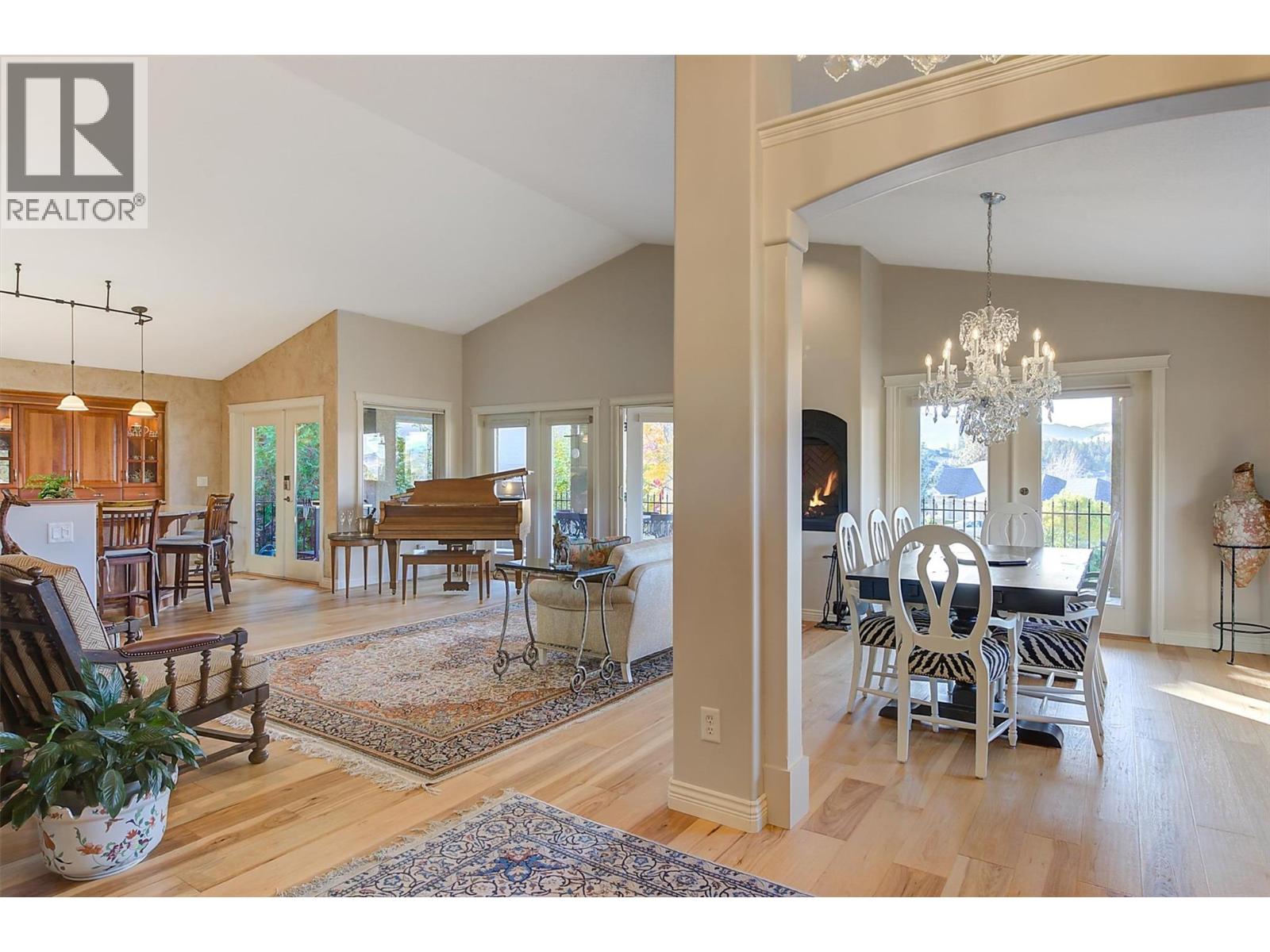  3275 Merlot Court, West Kelowna