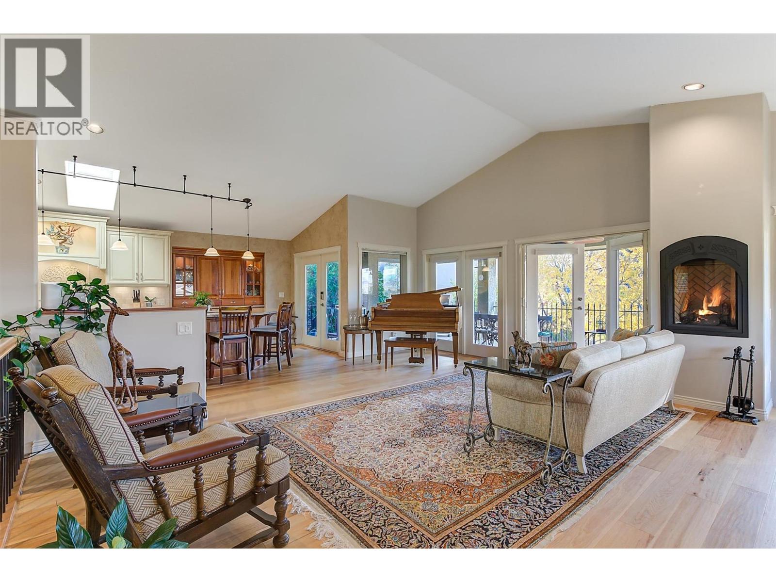  3275 Merlot Court, West Kelowna