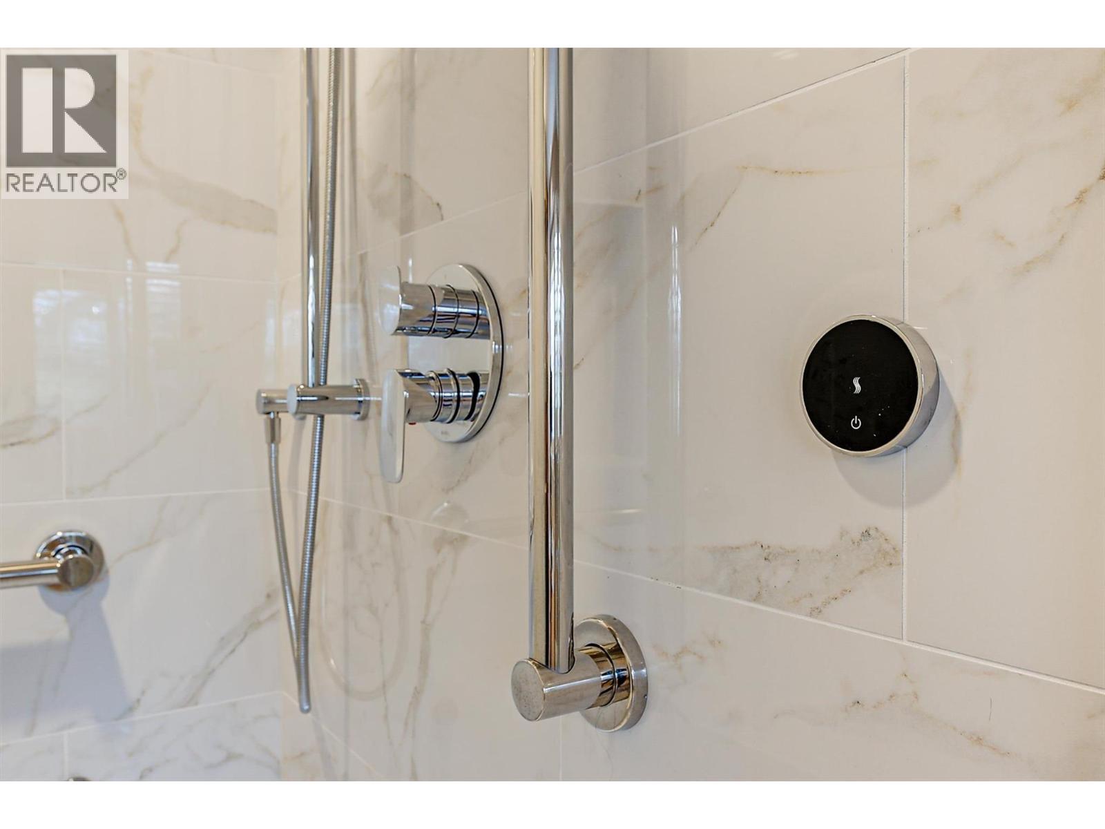  3275 Merlot Court, West Kelowna