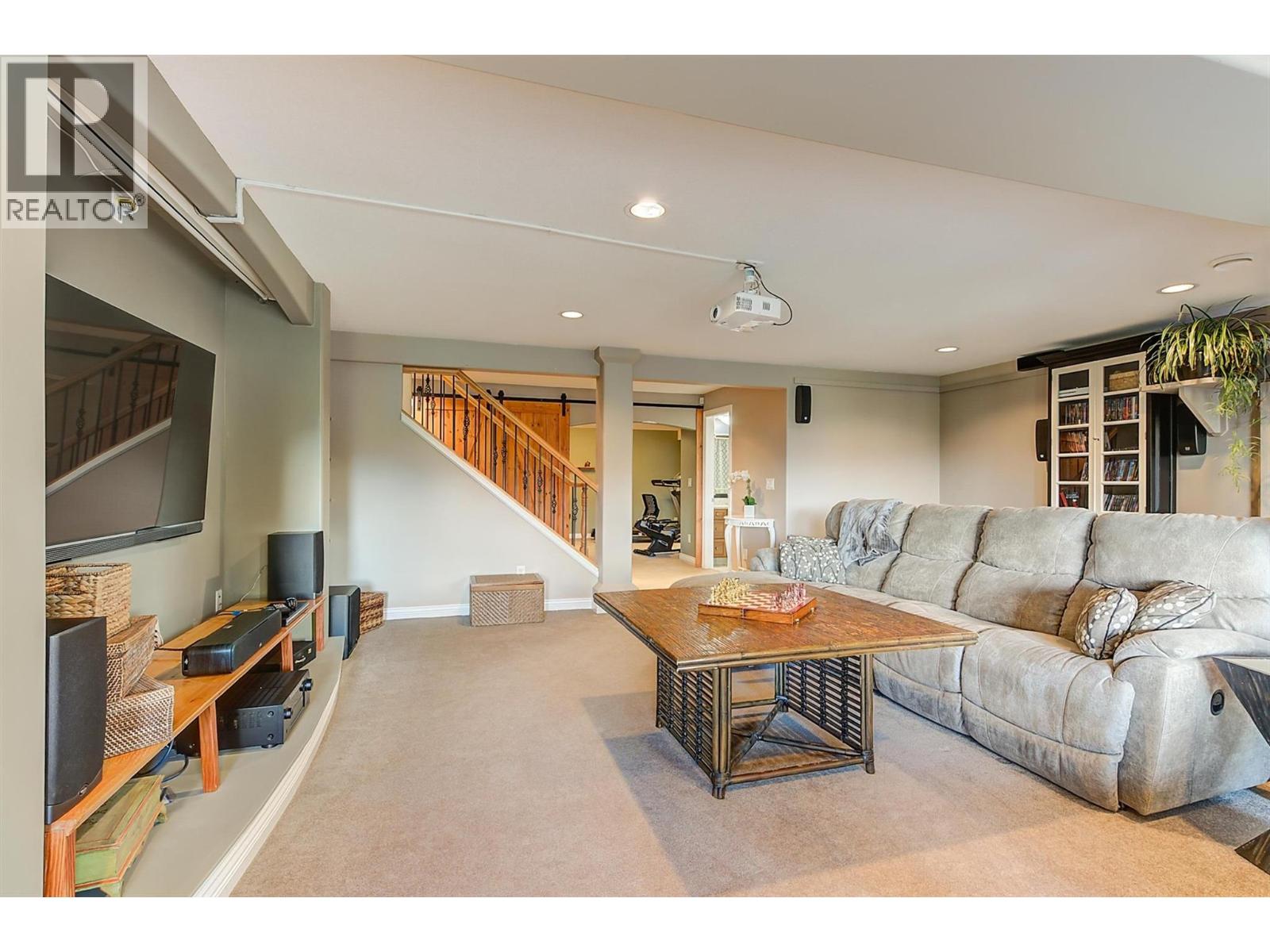  3275 Merlot Court, West Kelowna