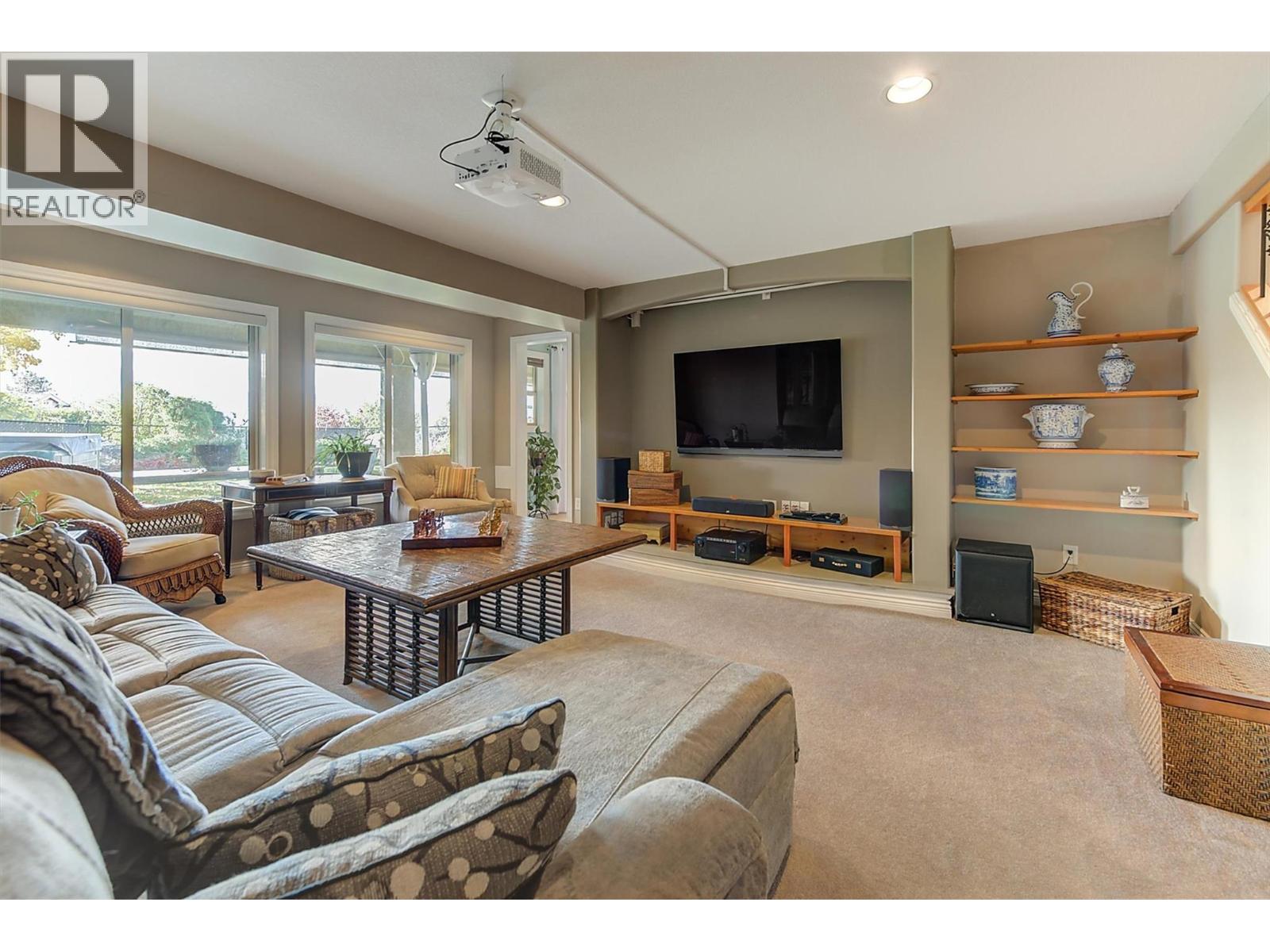  3275 Merlot Court, West Kelowna