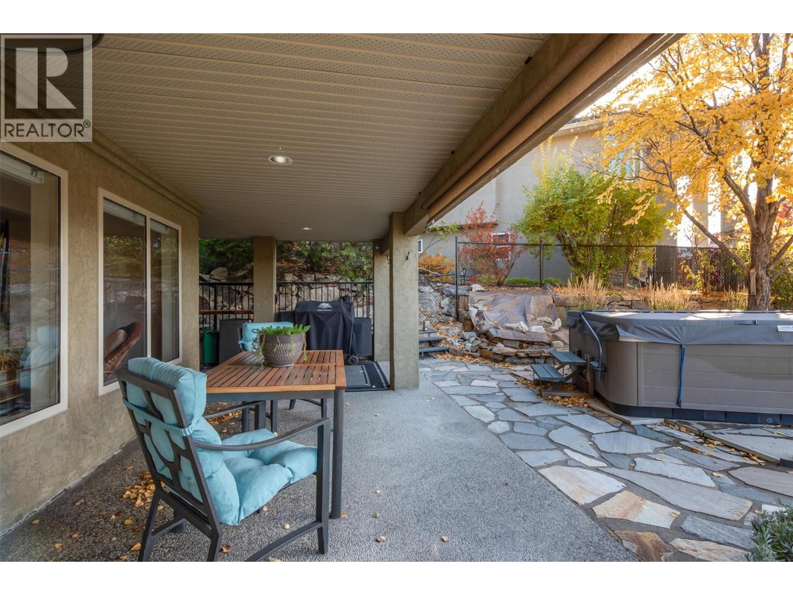  3275 Merlot Court, West Kelowna