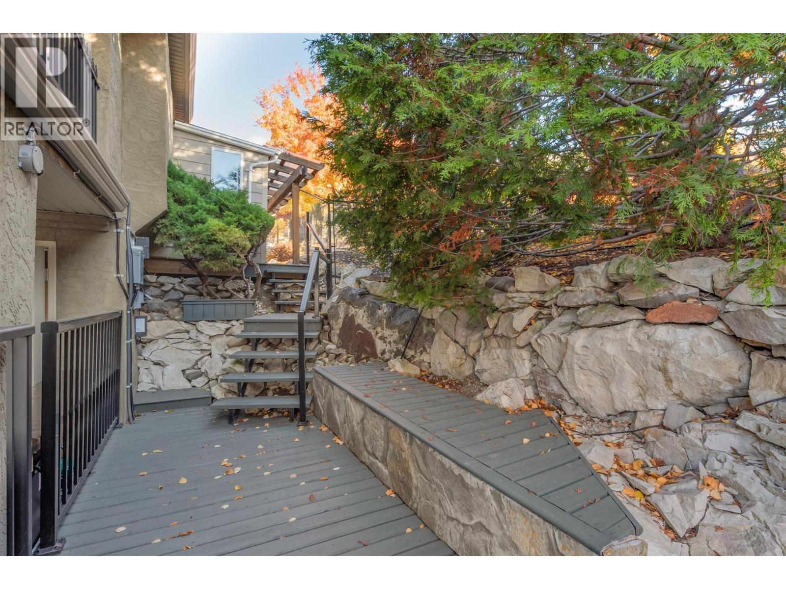  3275 Merlot Court, West Kelowna