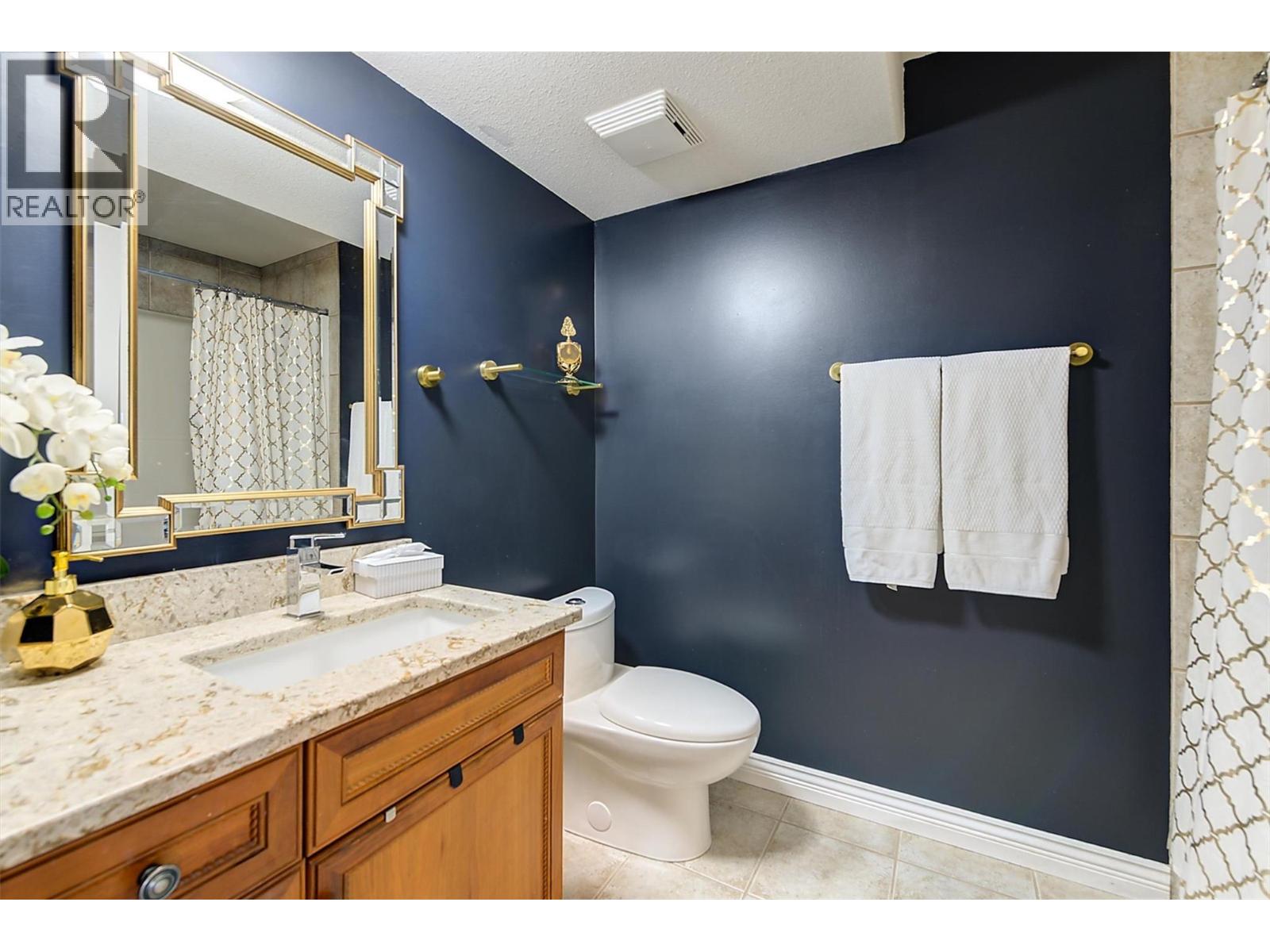  3275 Merlot Court, West Kelowna