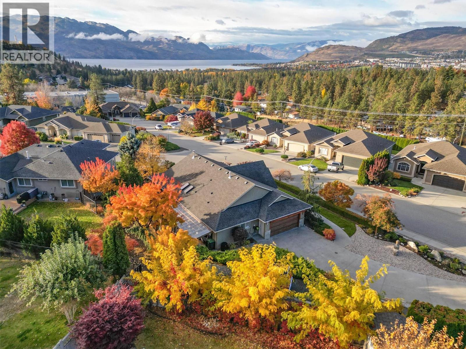  3275 Merlot Court, West Kelowna