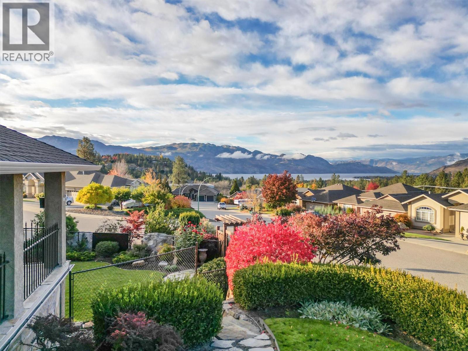  3275 Merlot Court, West Kelowna