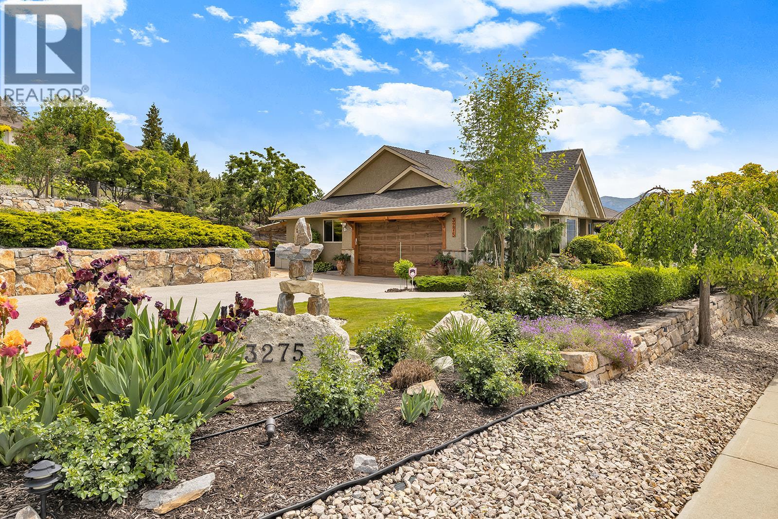  3275 Merlot Court, West Kelowna