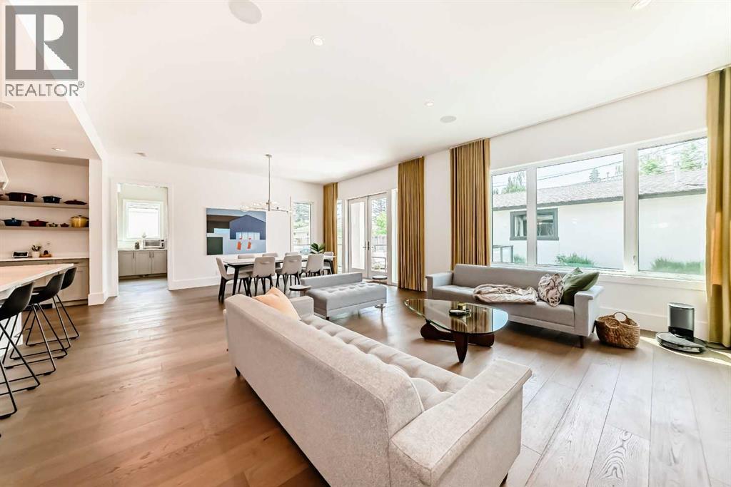 Single Family House for Sale in   Street SW Elbow Park Calgary 