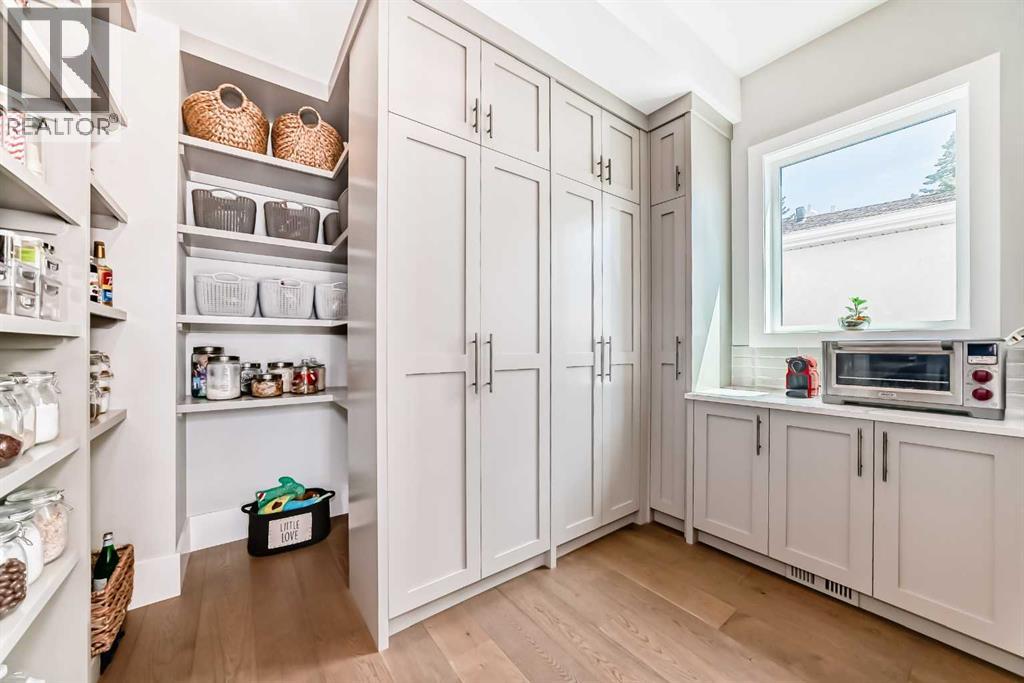 Single Family House for Sale in   Street SW Elbow Park Calgary 