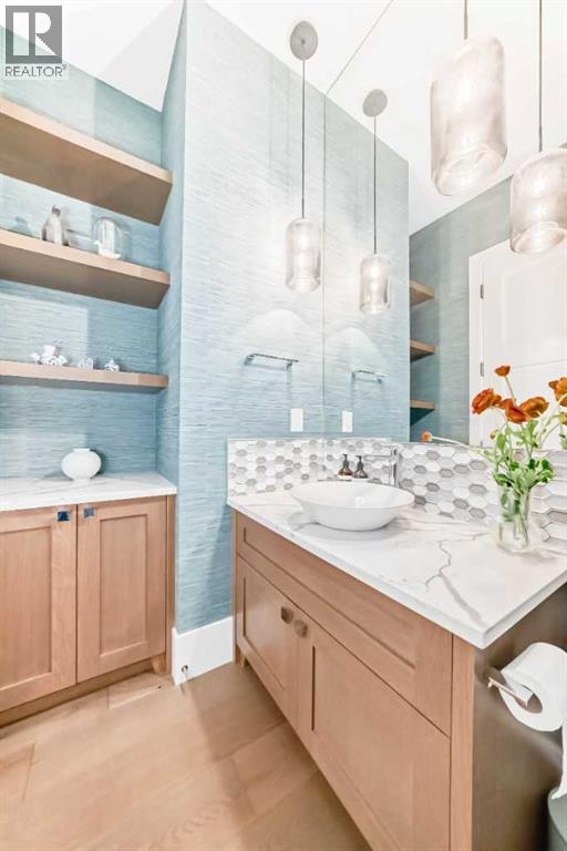 Single Family House for Sale in   Street SW Elbow Park Calgary 