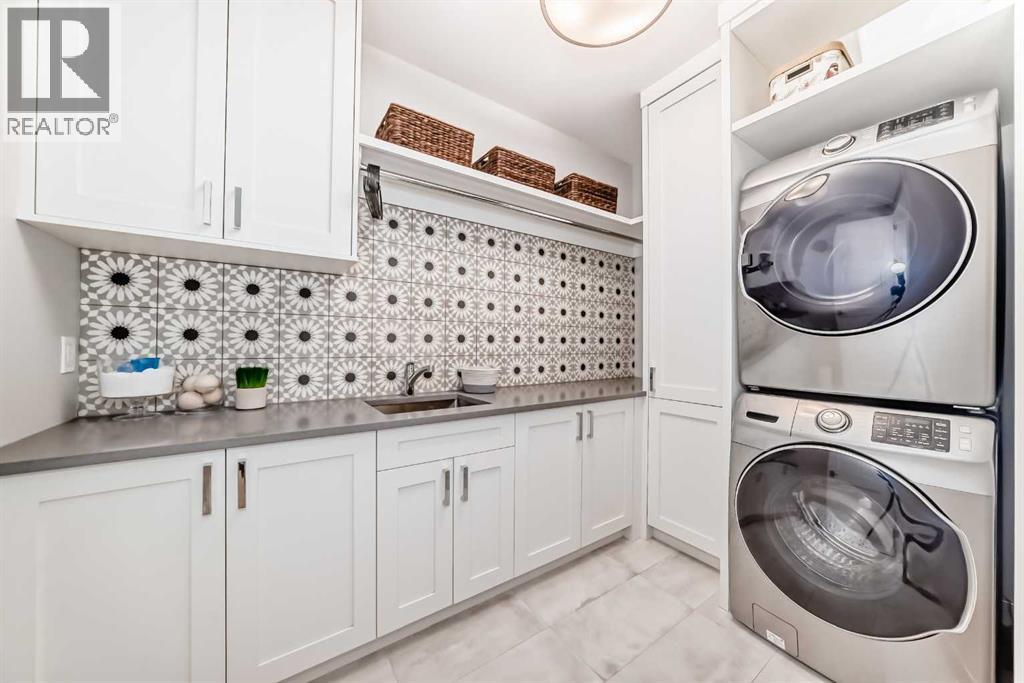 Single Family House for Sale in   Street SW Elbow Park Calgary 