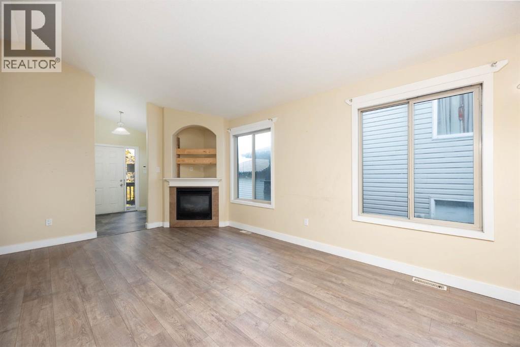 354 Grosbeak Way, Fort McMurray