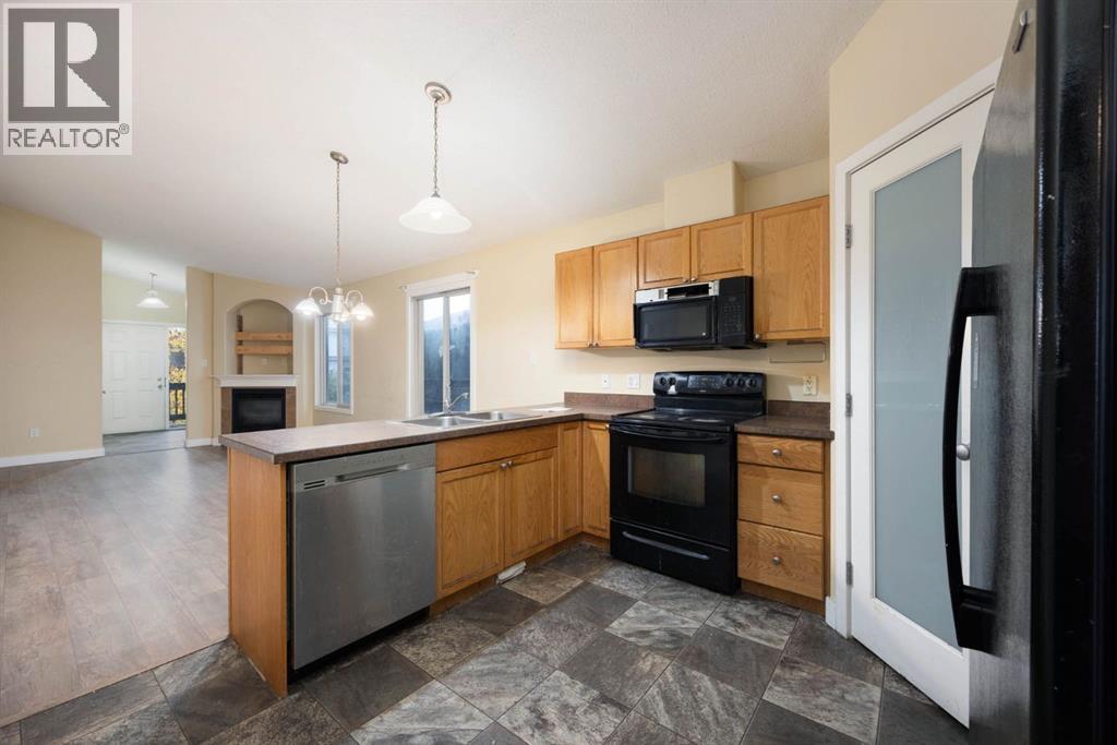 354 Grosbeak Way, Fort McMurray