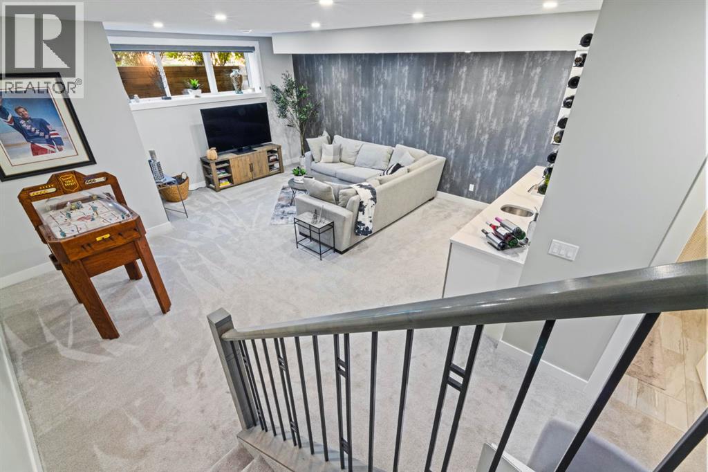 Single Family House for Sale in   Avenue NW Capitol Hill Calgary 