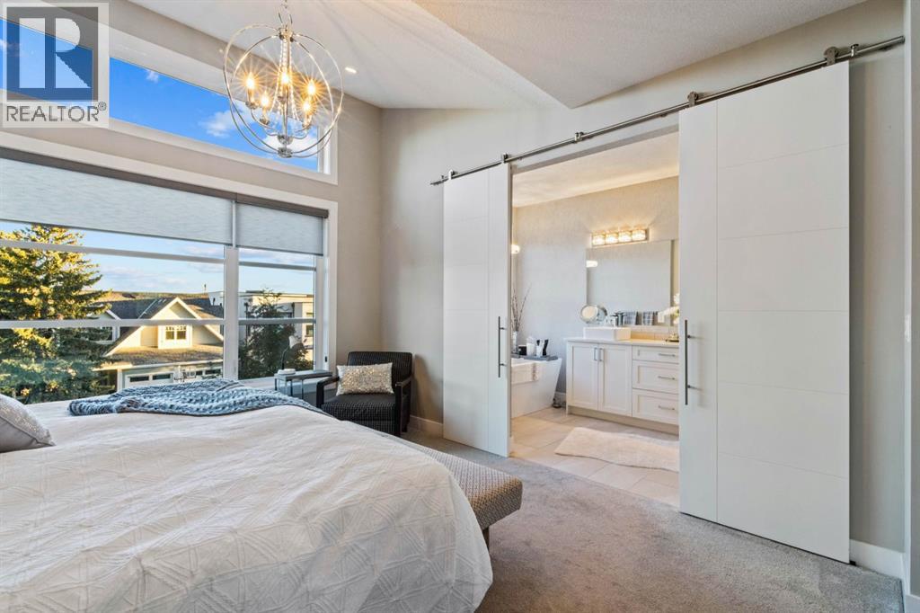 Single Family House for Sale in   Avenue NW Capitol Hill Calgary 