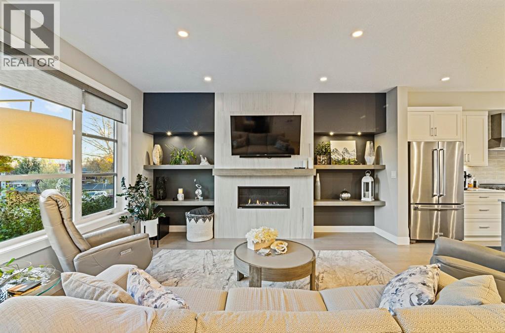 Single Family House for Sale in   Avenue NW Capitol Hill Calgary 